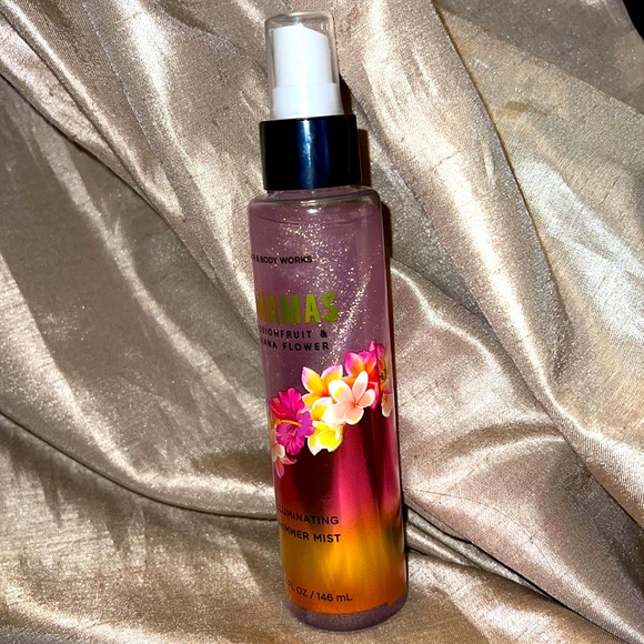 Bath & Body Works Other - Bath & body works Bahamas passion fruit & banana flower shimmer mist